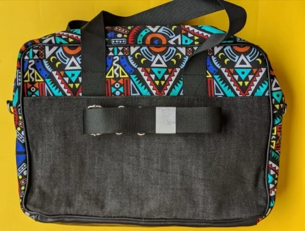 Zuberi Akara laptop Bag