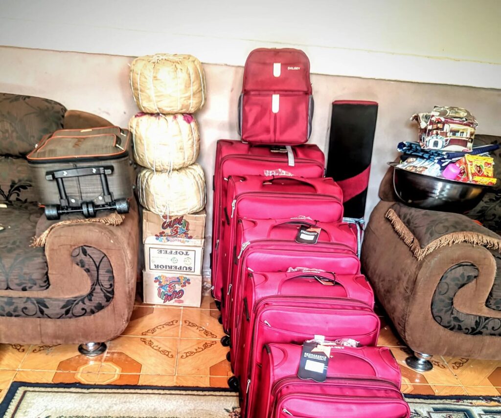 Kayan Lefe: The Main Bridal Gift Presentation - Hausa Traditional Wedding Guide